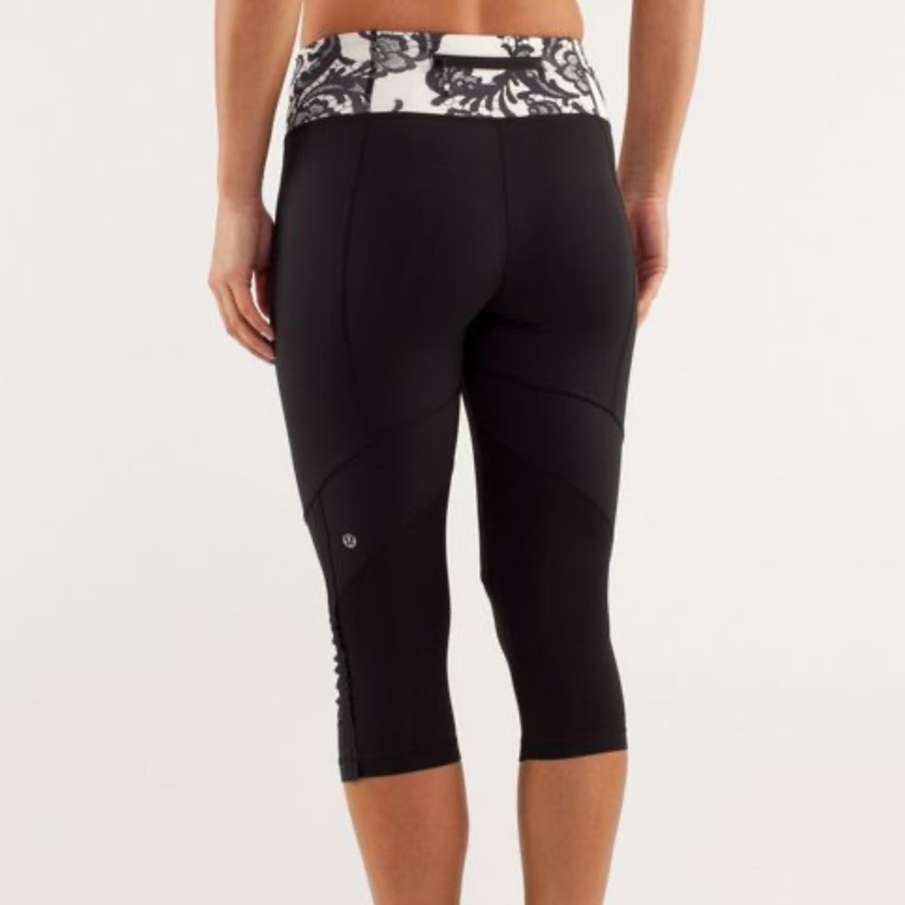 Lululemon Run For Your Life Laceoflage Crop Leggings